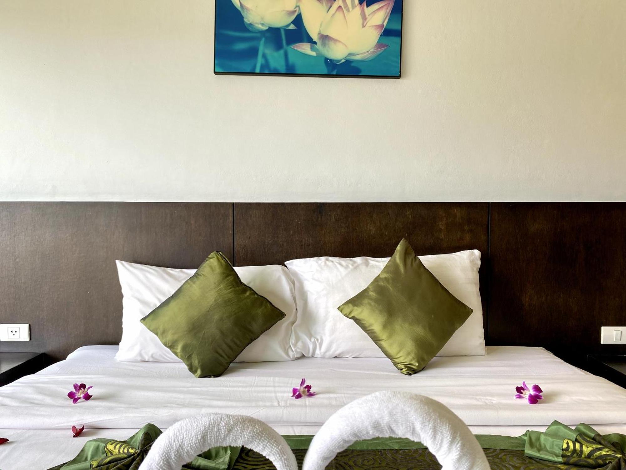 Apk Resort Patong Exterior foto